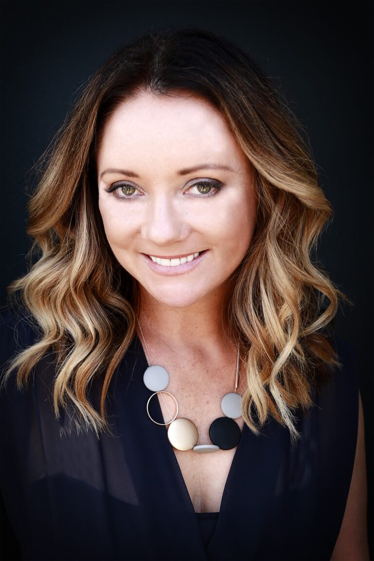 AMANDA STEVENS Communication expert, author, speaker and facilitator