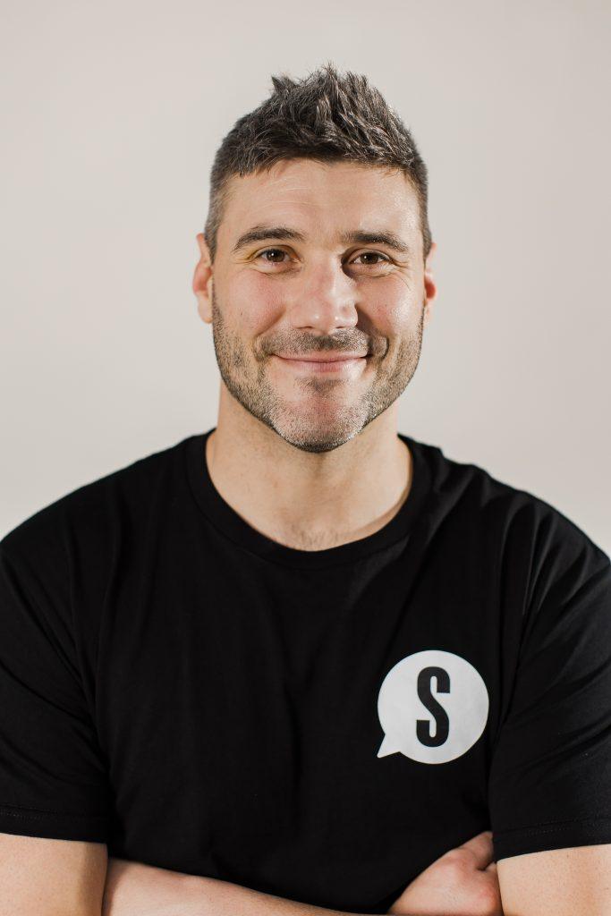 Seamus Evans book through Celebrity Speakers